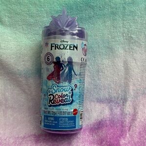 Disney Frozen Snow Color Reveal Bath Powder - Purple and Blue